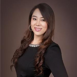 realtor photo