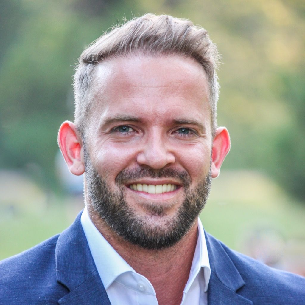 realtor photo